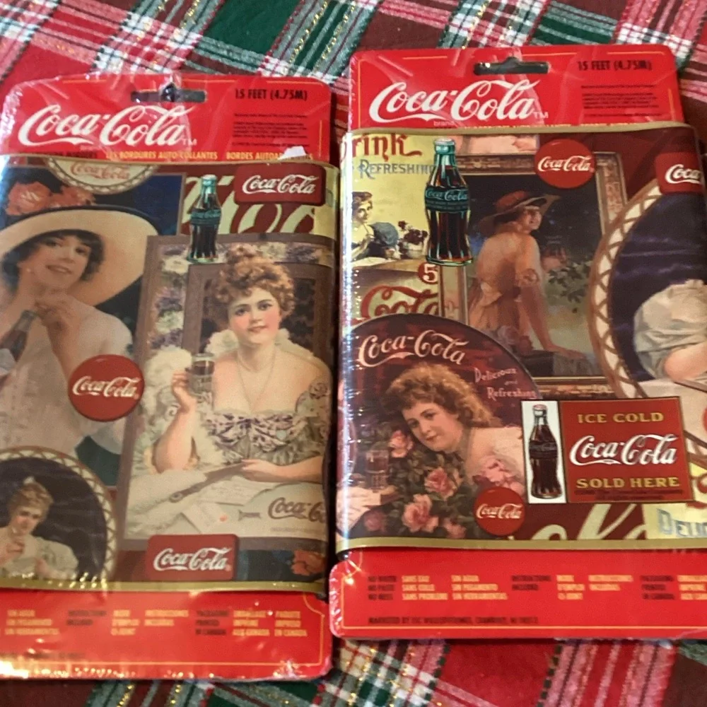 Coca Cola Retro unopened wallpaper boarder